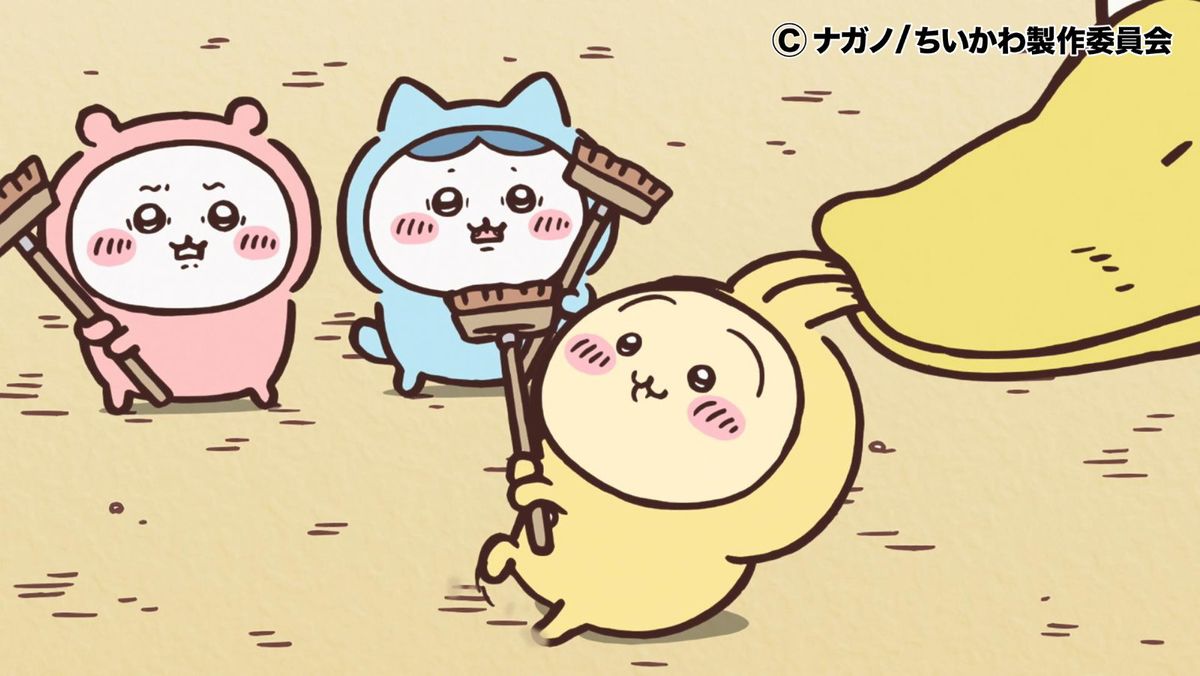 Chiikawa and friends fighting a monster